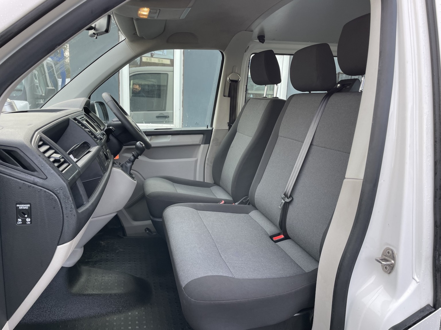 Used Volkswagen Transporter 2017 for sale - 76836956: Photo 15