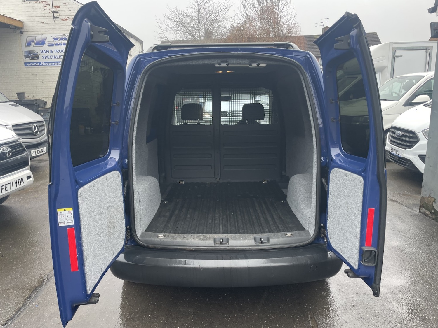 Used Volkswagen Caddy 2014 for sale - 77409618: Photo 10