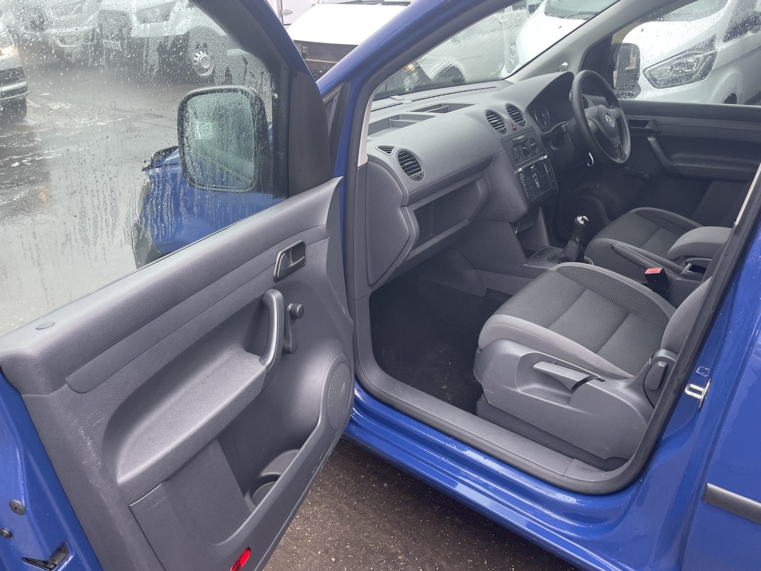 Used Volkswagen Caddy 2014 for sale - 77409618: Photo 12