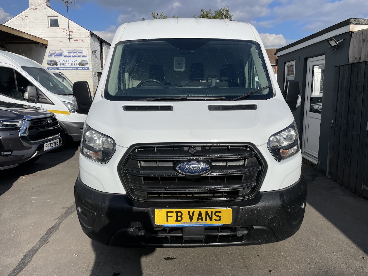 Used Ford Transit 2019 for sale - 76120329: Photo 2