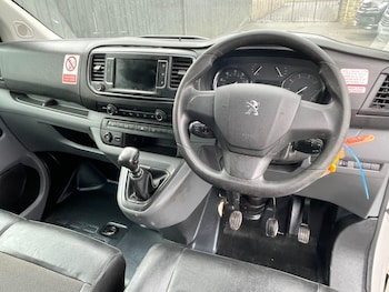 Used Peugeot Expert 2019 for sale - 76793965: Photo