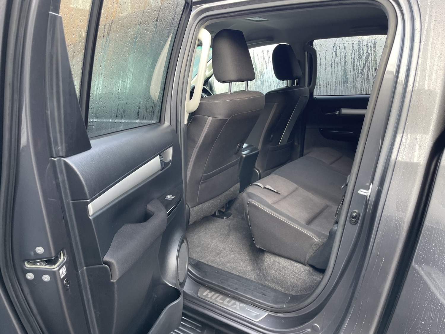 Used Toyota Hilux 2022 for sale - 76329756: Photo 13