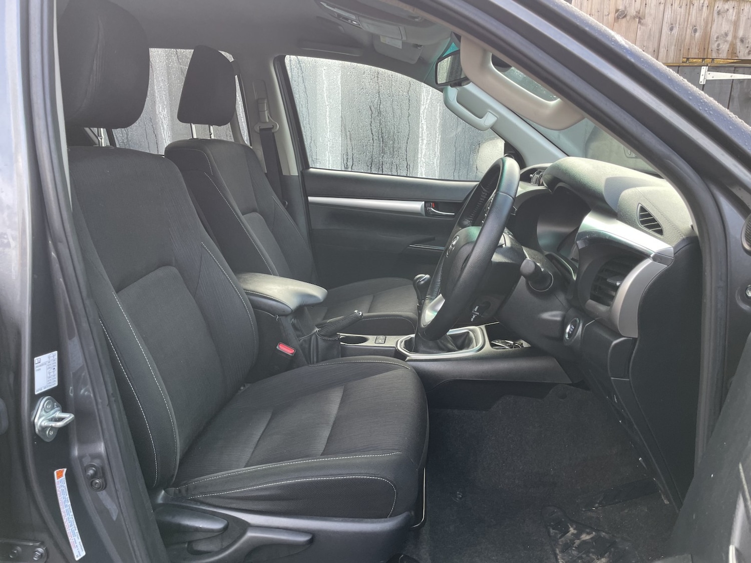 Used Toyota Hilux 2022 for sale - 76329756: Photo 6