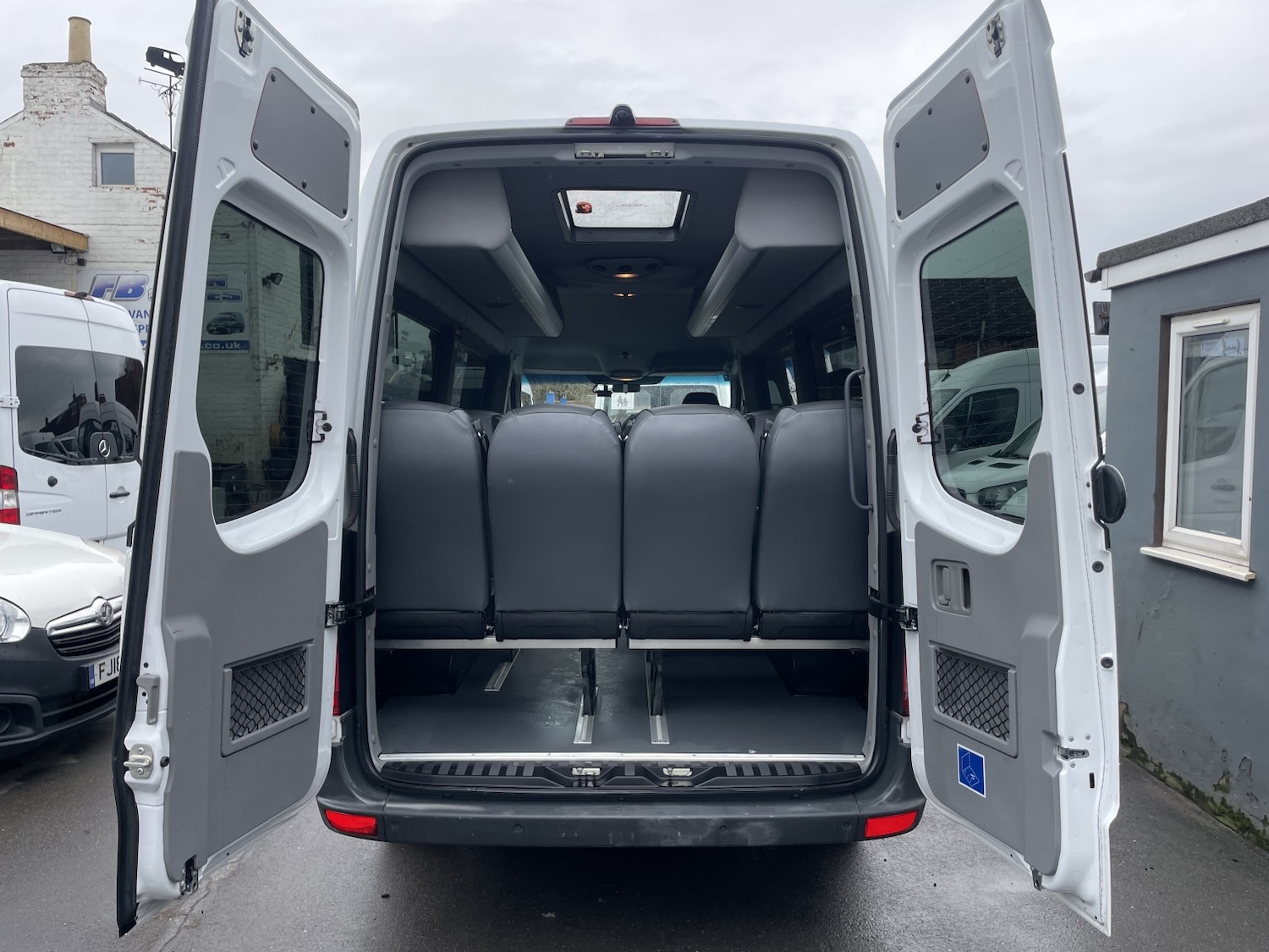 Used Mercedes-Benz Sprinter 2017 for sale - 77622455: Photo 11