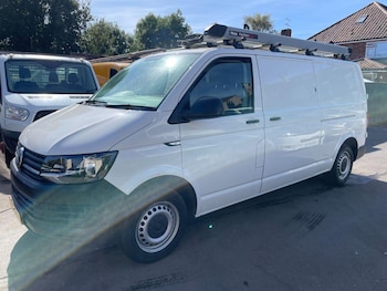 Used Volkswagen Transporter 2018 for sale - 75898342: Photo