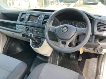 Used Volkswagen Transporter 2017 for sale - 75124481: Photo