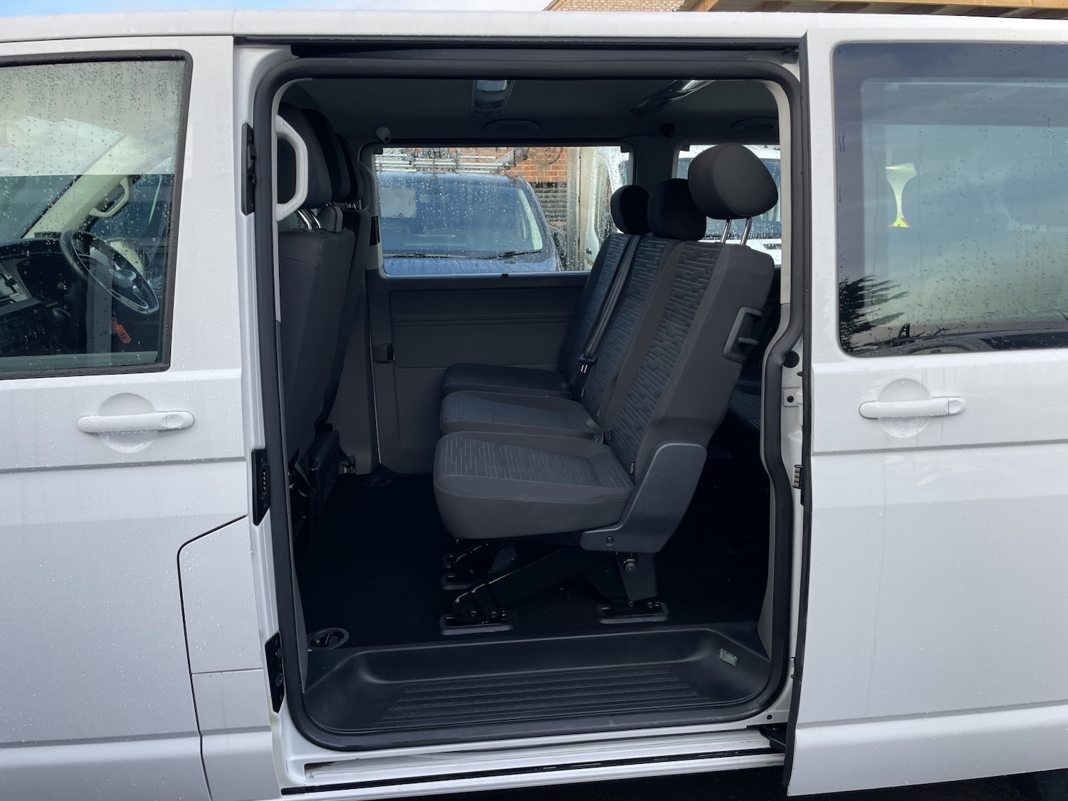 Used Volkswagen Transporter Shuttle 2021 for sale - 76836960: Photo 12