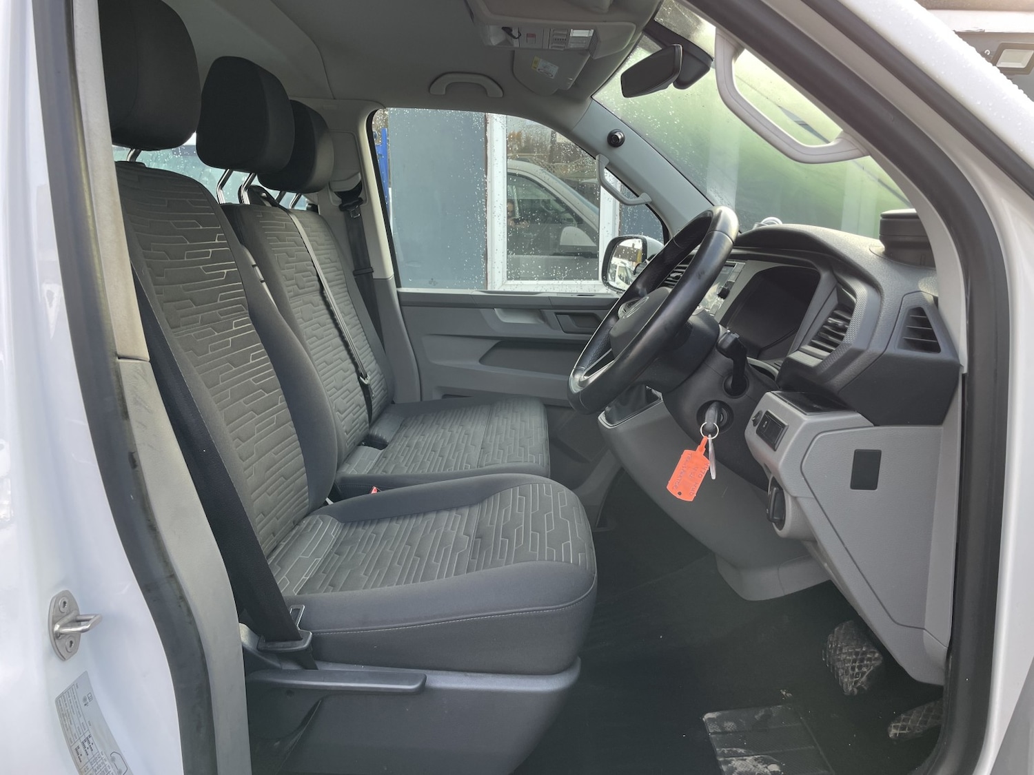 Used Volkswagen Transporter Shuttle 2021 for sale - 76836960: Photo 7