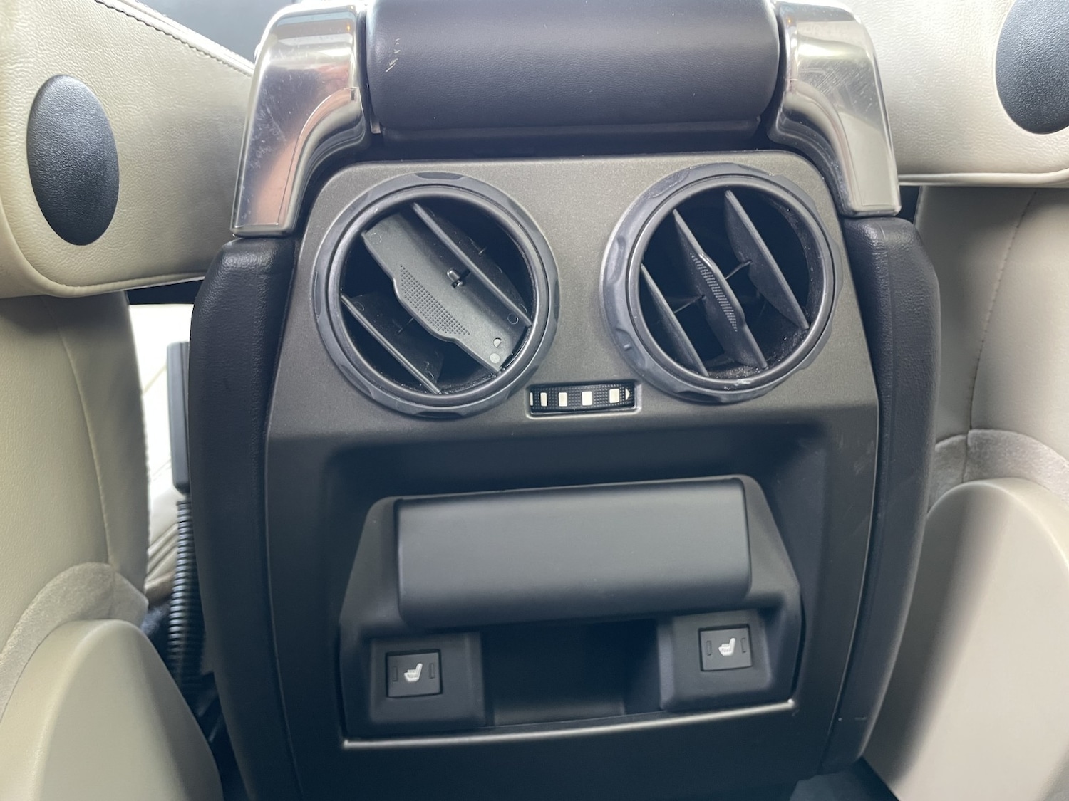 Used Land Rover Discovery 2012 for sale - 76412236: Photo 18