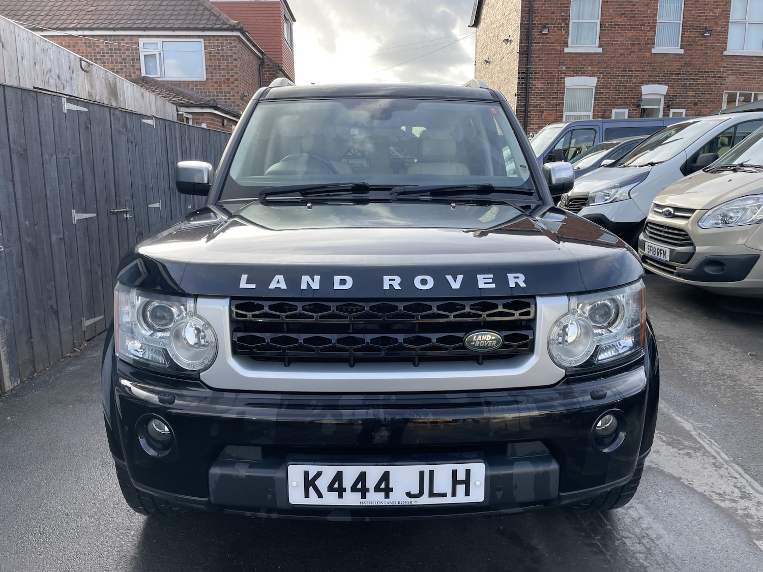 Used Land Rover Discovery 2012 for sale - 76412236: Photo 2