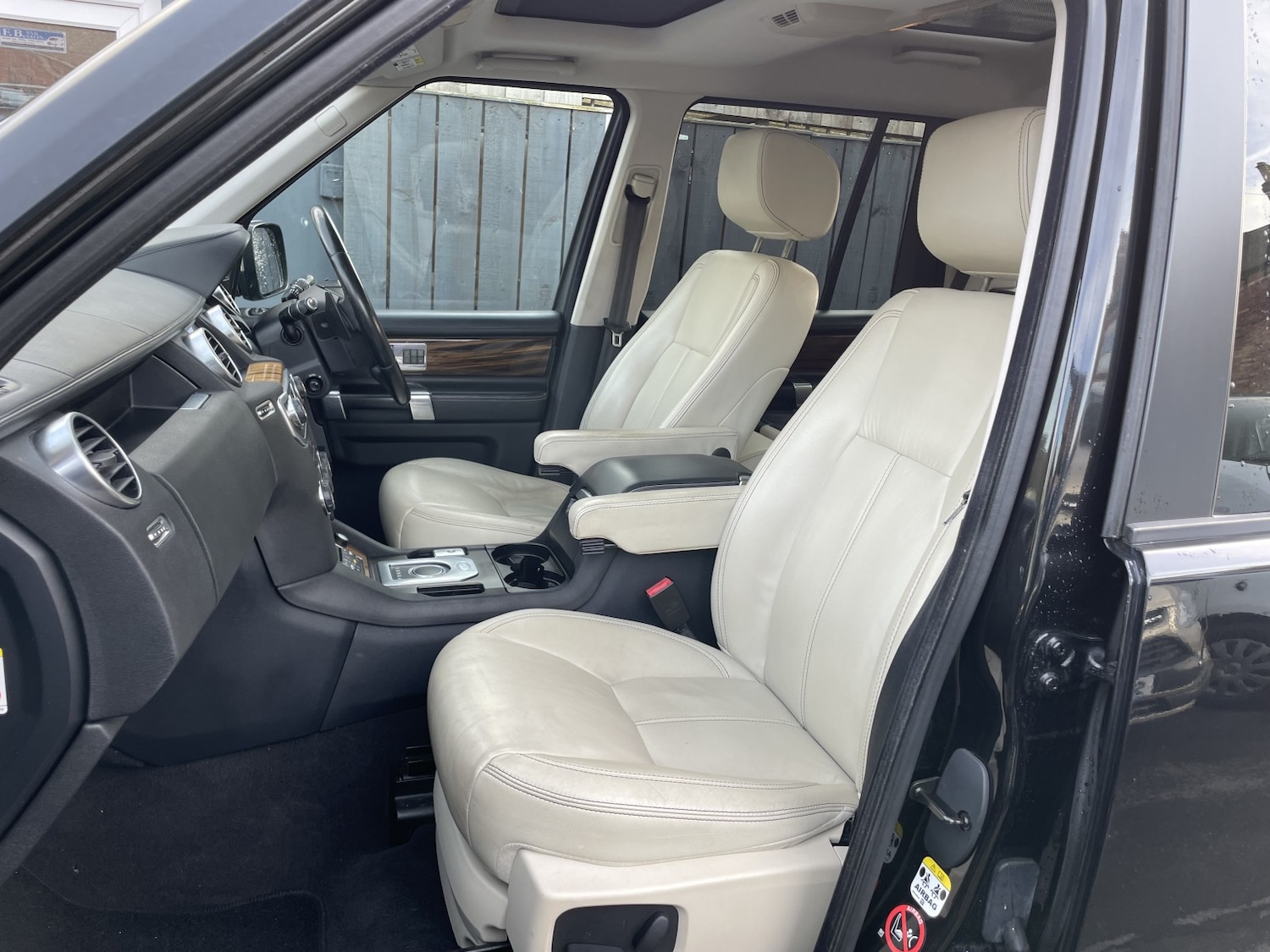 Used Land Rover Discovery 2012 for sale - 76412236: Photo 20