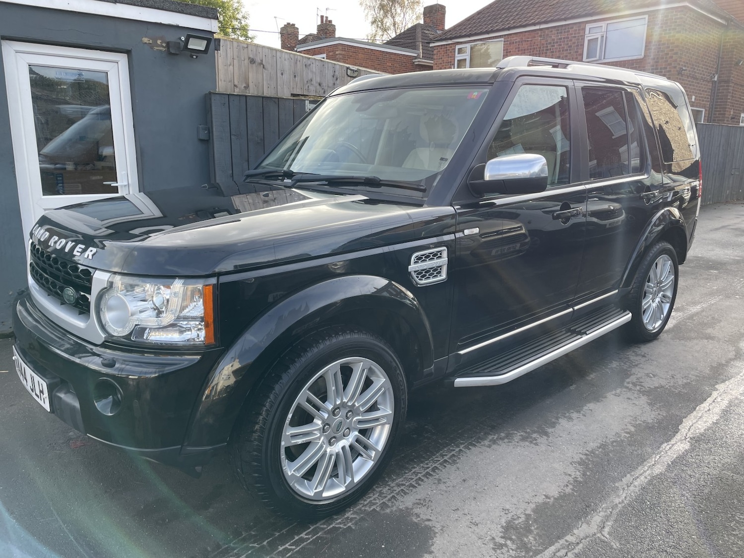 Used Land Rover Discovery 2012 for sale - 76412236: Photo 3
