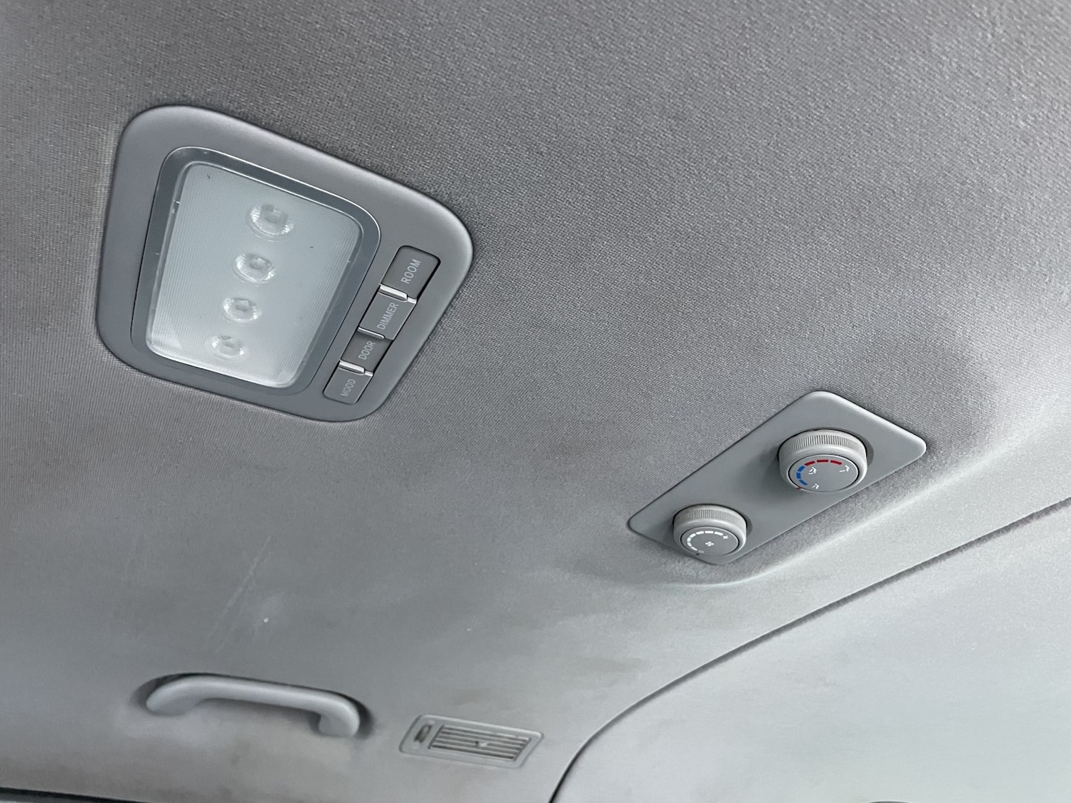 Used Hyundai i800 2019 for sale - 77073027: Photo 8