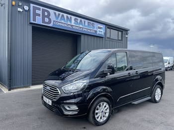 Used Ford Tourneo Custom 2018 for sale - 79672772: Photo