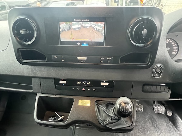 Used Mercedes-Benz Sprinter 2019 for sale - 76314019: Photo 10