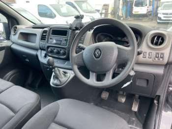 Used Renault Trafic 2017 for sale - 74004772: Photo