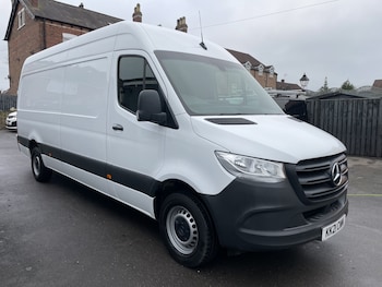 Used Mercedes-Benz Sprinter 2021 for sale - 77028030: Photo