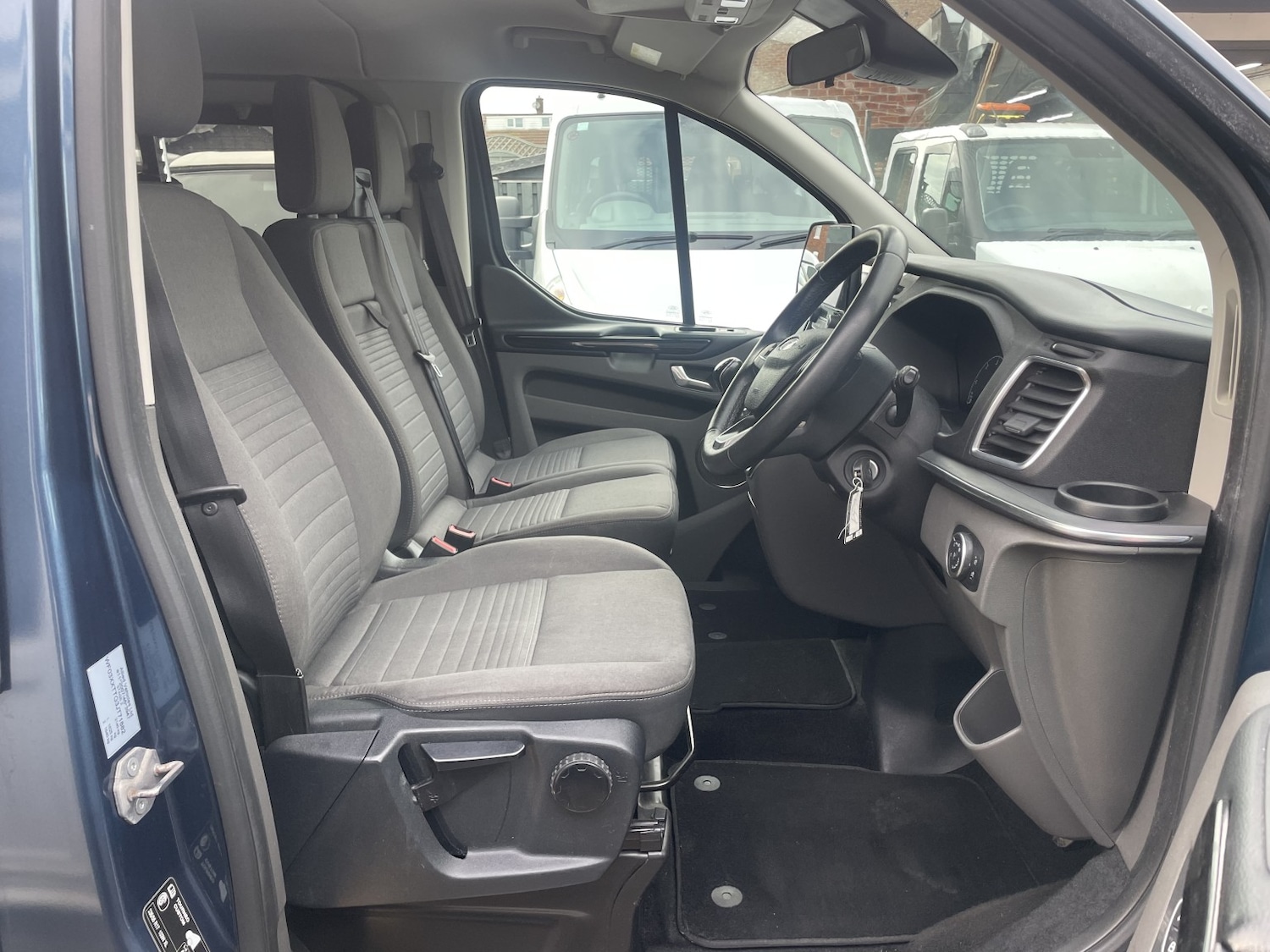 Used Ford Tourneo Custom 2018 for sale - 78070561: Photo 6