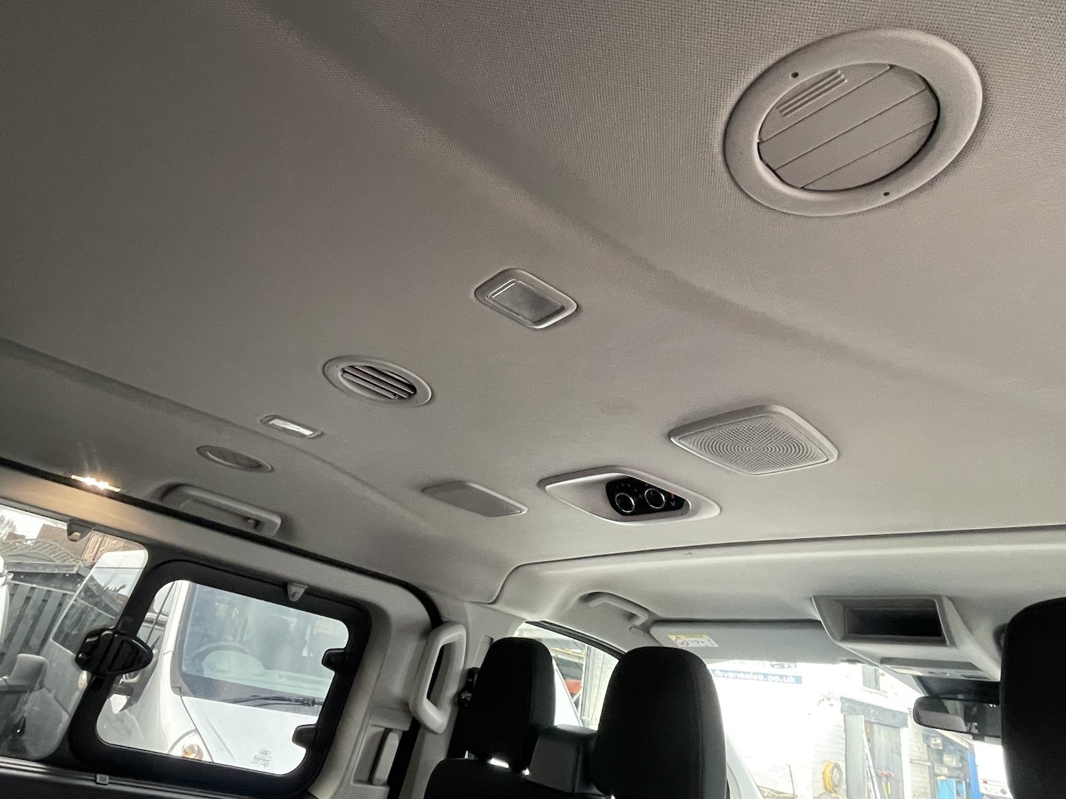 Used Ford Tourneo Custom 2018 for sale - 78070561: Photo 8