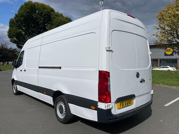 Used Mercedes-Benz Sprinter 2021 for sale - 75835978: Photo