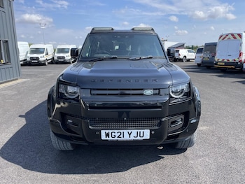 Used Land Rover Defender 2021 for sale - 79410649: Photo