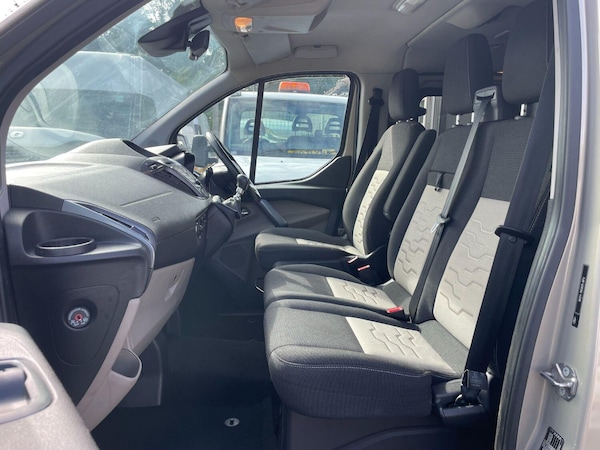 Used Ford Tourneo Custom 2018 for sale - 75529887: Photo 17