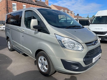 Used Ford Tourneo Custom 2018 for sale - 75529887: Photo