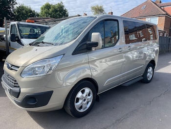 Used Ford Tourneo Custom 2018 for sale - 75529887: Photo