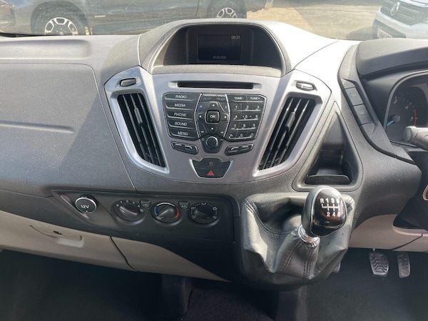 Used Ford Tourneo Custom 2018 for sale - 75529887: Photo 5
