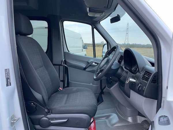 Used Mercedes-Benz Sprinter 2017 for sale - 74808110: Photo 4