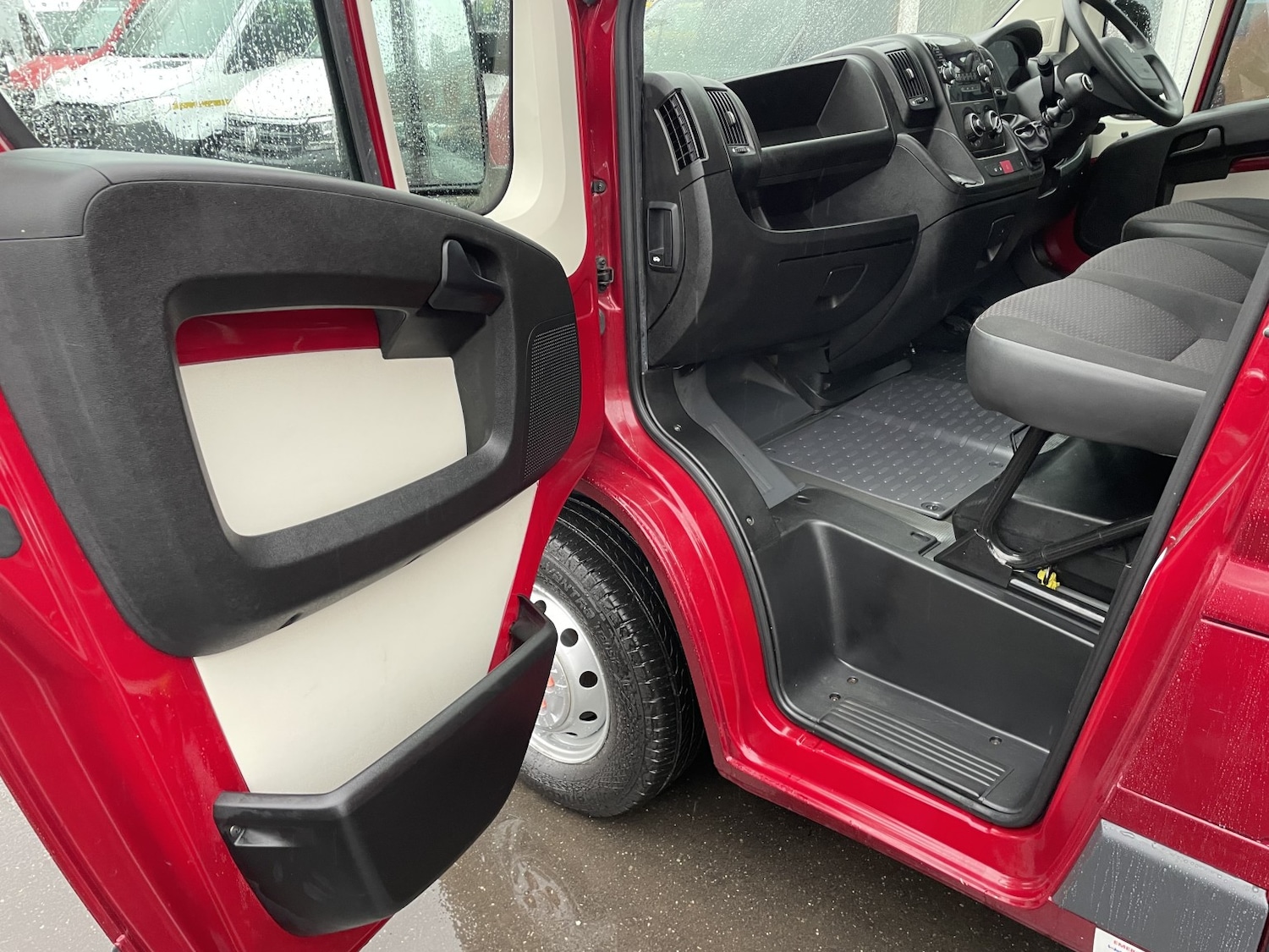 Used Peugeot Boxer 2018 for sale - 77465638: Photo 18