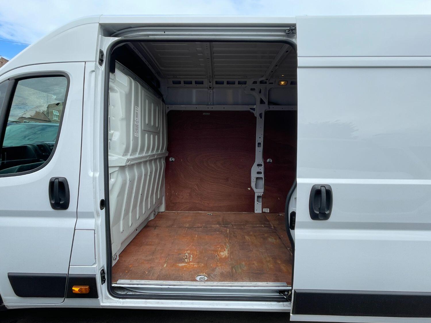 Used Vauxhall Movano 2022 for sale - 76793957: Photo 12