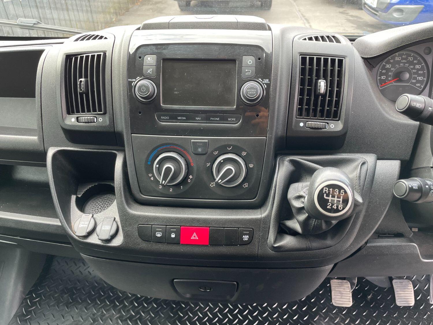 Used Vauxhall Movano 2022 for sale - 76793957: Photo 6