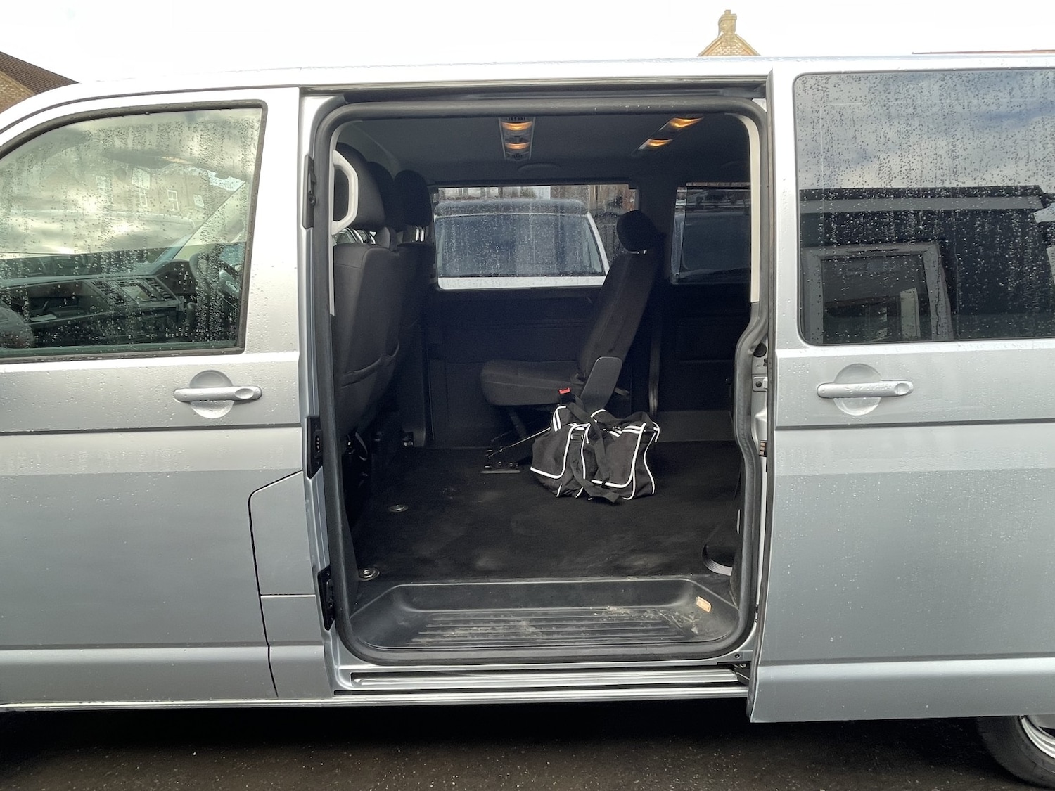 Used Volkswagen Transporter 2018 for sale - 76521139: Photo 17