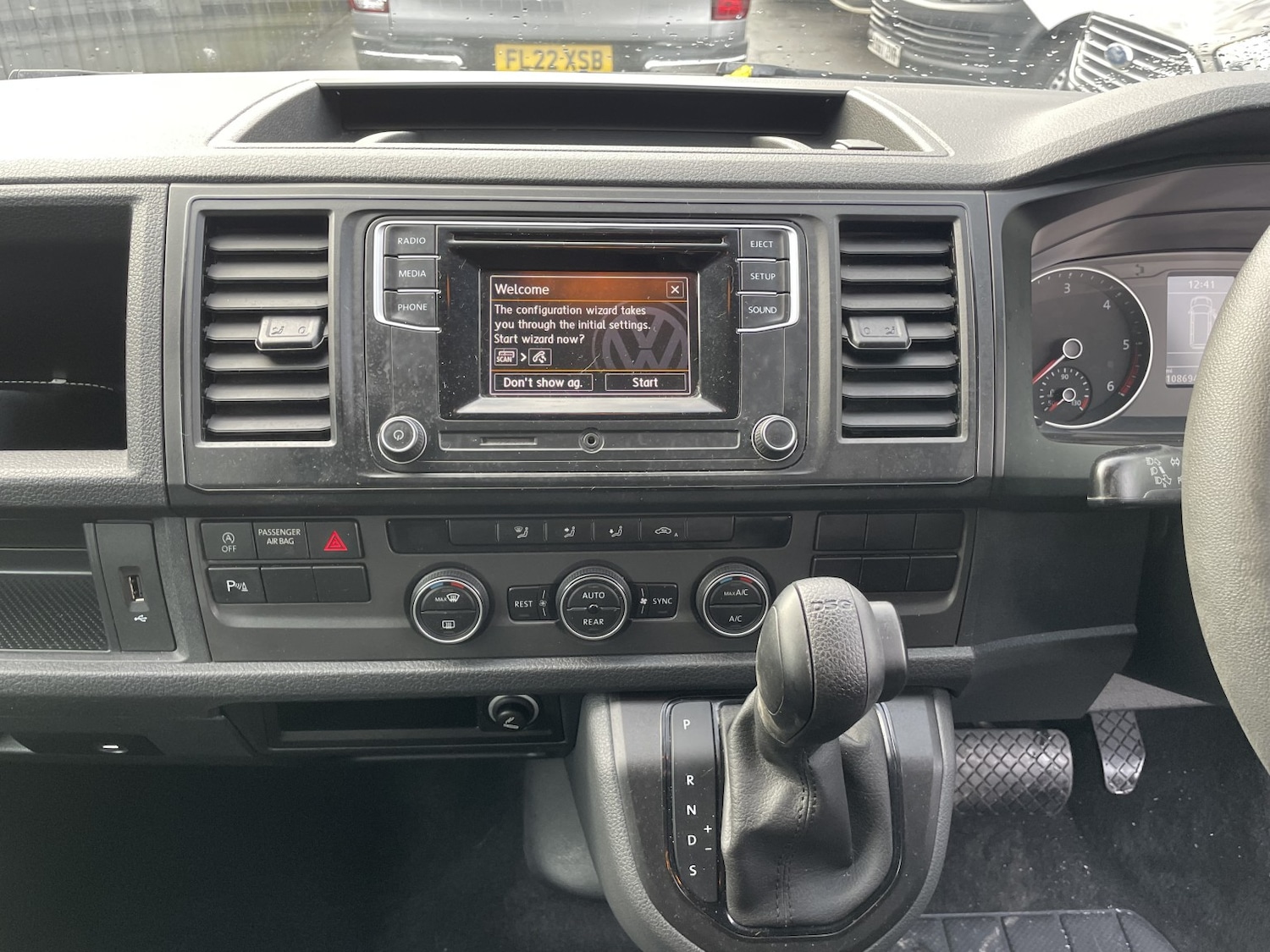 Used Volkswagen Transporter 2018 for sale - 76521139: Photo 6