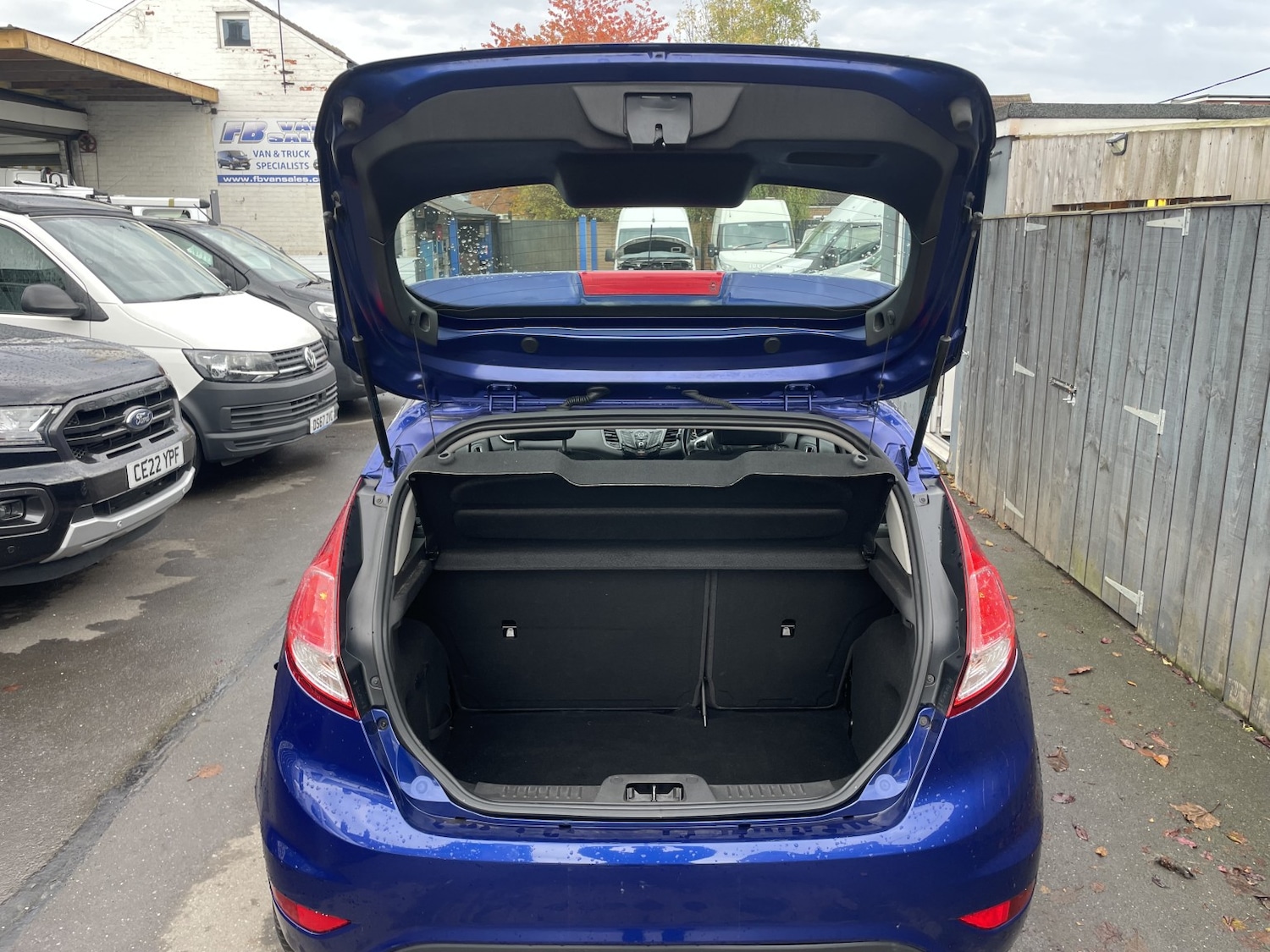 Used Ford Fiesta 2015 for sale - 76510963: Photo 12