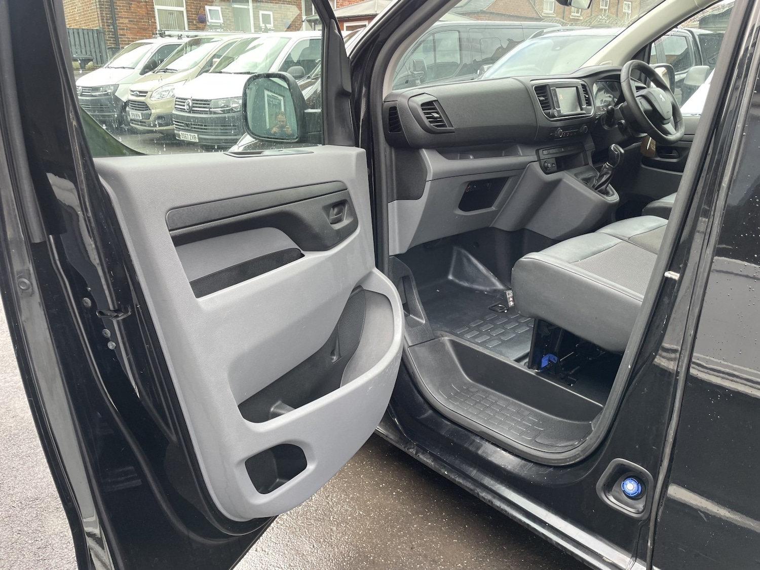 Used Peugeot Expert 2019 for sale - 76521074: Photo 15