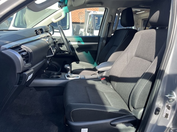 Used Toyota Hilux 2022 for sale - 76107215: Photo 13