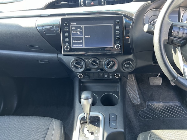 Used Toyota Hilux 2022 for sale - 76107215: Photo 5