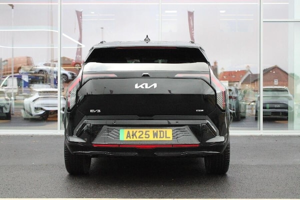 Used Kia EV3 2025 for sale - 76307474: Photo 5