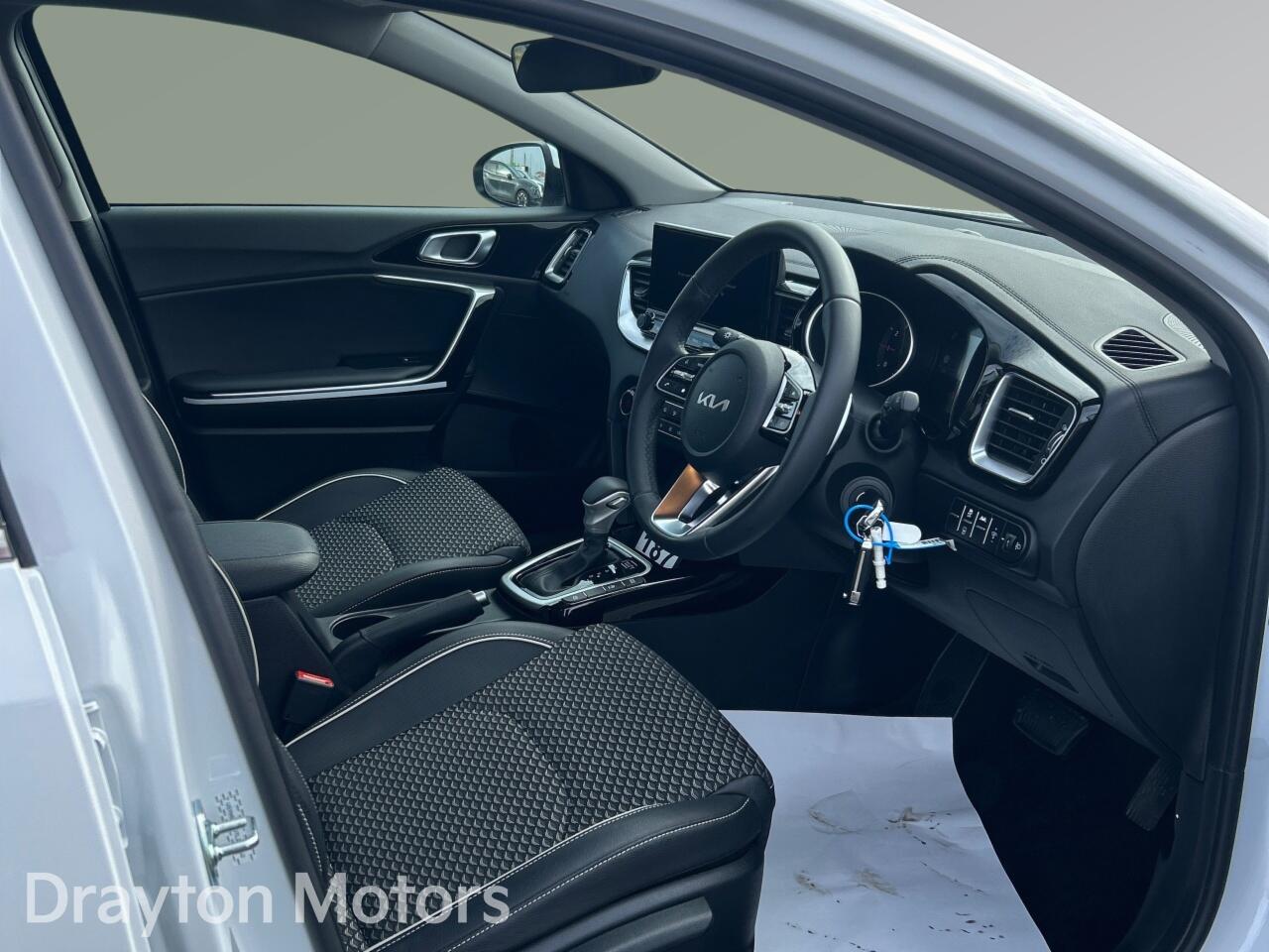 Used Kia XCeed 2025 for sale - 78086517: Photo 15