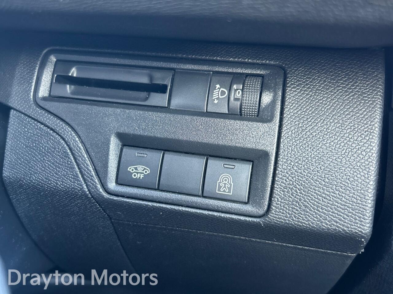 Used Peugeot 3008 2020 for sale - 77769532: Photo 32