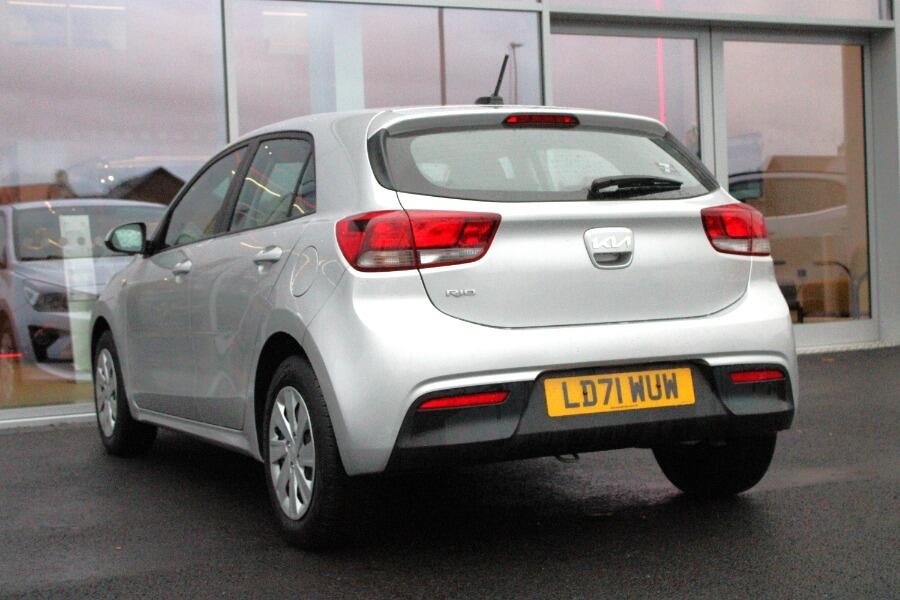 Used Kia Rio 2021 for sale - 76572019: Photo 6