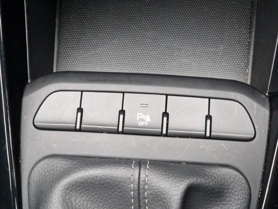 Used Kia Rio 2023 for sale - 76645797: Photo 44