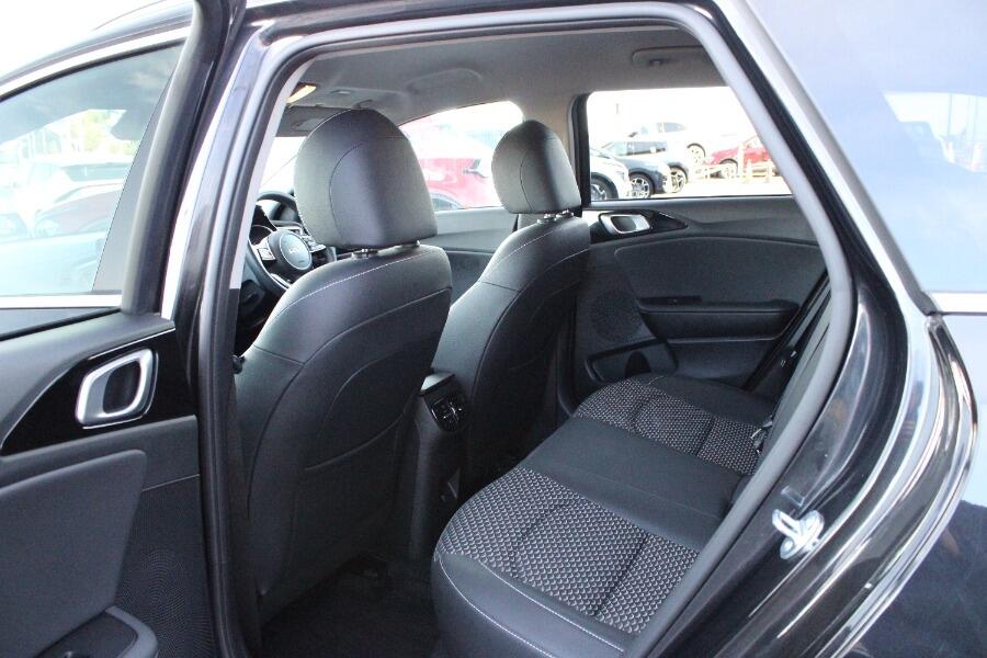 Used Kia Ceed 2025 for sale - 76398054: Photo 15