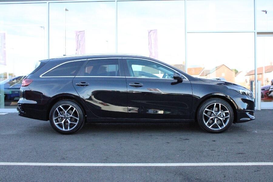 Used Kia Ceed 2025 for sale - 76398054: Photo 3