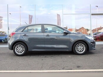 Used Kia Rio 2023 for sale - 76446688: Photo