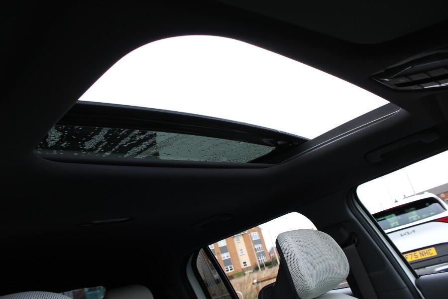 Used Kia EV3 2025 for sale - 77174772: Photo 41