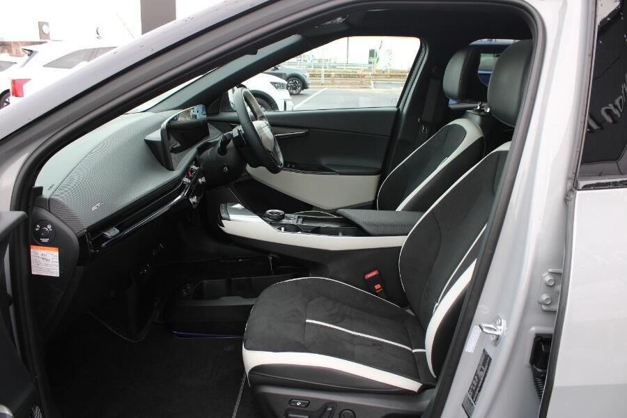 Used Kia EV6 for sale - 77671739: Photo 14