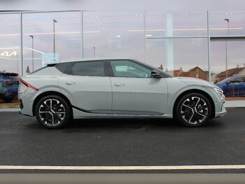 Used Kia EV6 2025 for sale - 77671739: Photo